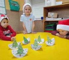 „Bombka z gwiazdką”