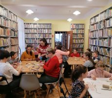 Świąteczne warsztaty wyplatania makram w Tyliczu