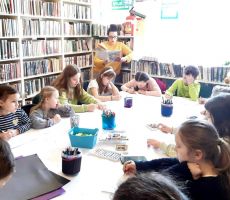 Kolorowe Ferie w Filii na Czarnym Potoku - bzdurki czyli bajki dla dzieci