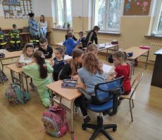 Walizka pana Hanumana - spotkanie w szkole podstawowej w Mochnaczce Niżnej