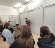 Mili goście w bibliotece  z Polnej koło Stróż