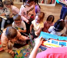 Kto użyczy Ci tych skrzydeł? - Zajęcia w bibliotece na Czarnym Potoku