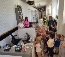 Wizyta dzieci z przedszkola Montessori