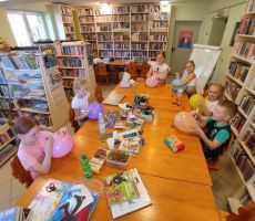 „ Martynka leci balonem”