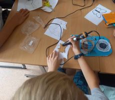 „Zaczarowany ołówek” - Wakacje w filii na Źródlanej