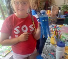 WAKACYJNE ZAJĘCIA W BIBLIOTECE NA ŹRÓDLANEJ