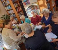 ŚRODY Z PASJAMI W BIBLIOTECE NA ŹRÓDLANEJ