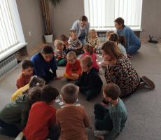 Zabawy z kasztanami w Tyliczu