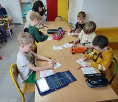 „Nie chcę mieć kręconych włosów”