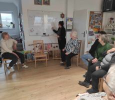 „Trening pamięci” z seniorami w bibliotece w Bereście