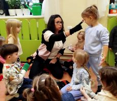 Nasz przyjaciel bałwanek - zajęcia czytelnicze w ochronce