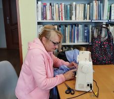 Warsztaty kroju i szycia dla seniorów w Tyliczu