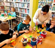 Kolorowe ferie w filii na Czarnym Potoku