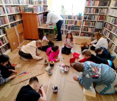 Feryjne warsztaty w Filii 1 ruszyły pełna parą!