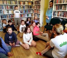 Kolorowe Ferie z Biblioteką – podróż do serca Afryki