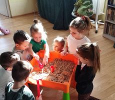 Dinozaurowa przygoda w Bibliotece w Tyliczu!