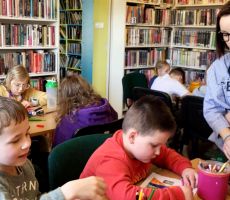 8 marca w bibliotece na Czarnym Potoku