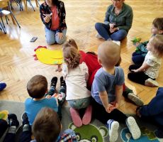 Książkowi Odkrywcy poznają tradycje świąteczne