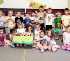 Co w trawie piszczy - zajęcia biblioteczne w Ochronce.