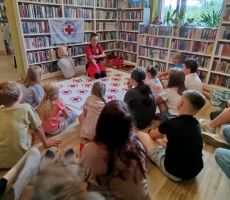 Z książką w plecaku jestem bezpieczny na szlaku.