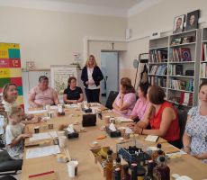 Ziołowy zakątek wśród literatury - warsztaty zielarskie