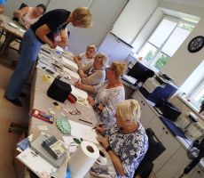 „ PRZEPIŚNIK PEŁEN ZDROWYCH RECEPTUR” – WARSZTATY, KTÓRE ŁĄCZĄ SZTUKĘ Z NATURĄ !