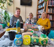 ŚRODY Z PASJAMI W BIBLIOTECE NA ŹRÓDLANEJ
