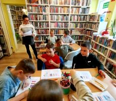 Sobota z wyobraźnią w Filii 1 - Dzień Kredki