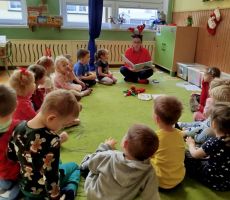 Książkowo Odkrywcy i świąteczne opowieści