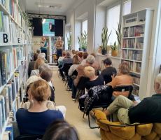 Spotkanie autorskie z Wojciechem Chmielarzem