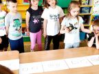 Aktywne spotkanie Dyskusyjnego Klubu Książki dla przedszkolaków w Tyliczu