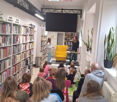 Majowe świętowanie z biblioteką